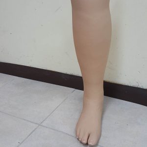 כיסוי קוסמטי לתותבת רגל