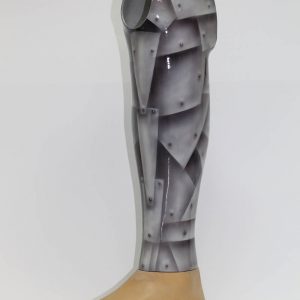 תותבת רגל ציבעונית